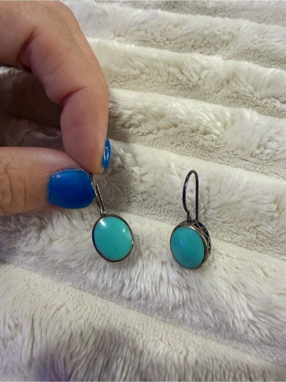 Vintage 925 Sterling Silver Turquoise Cabochon Dangle Earrings Thai Filigree